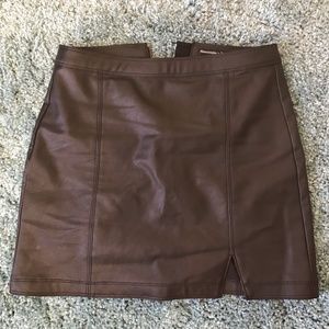 Black Leather Skirt!